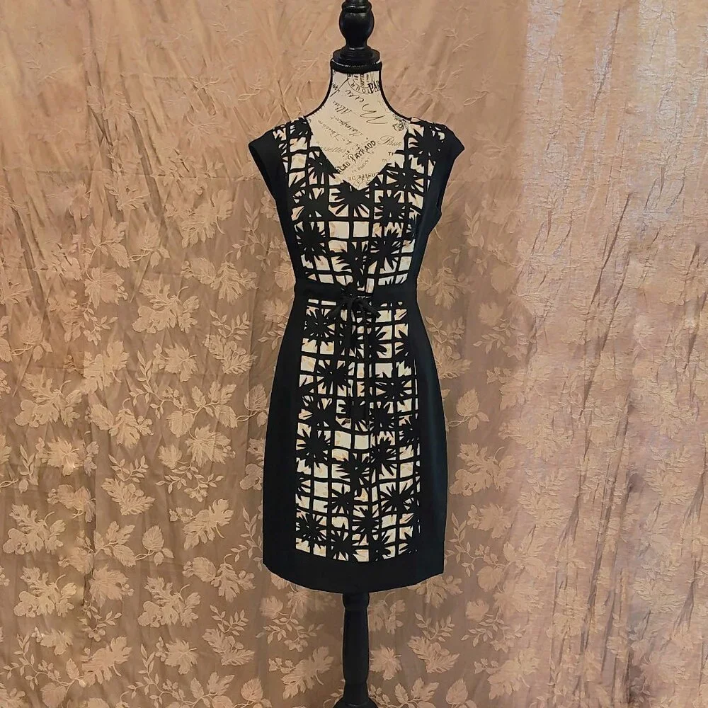 New York & Company Sleeveless Palm Tree Sheath Dress, Size 6, Like New!